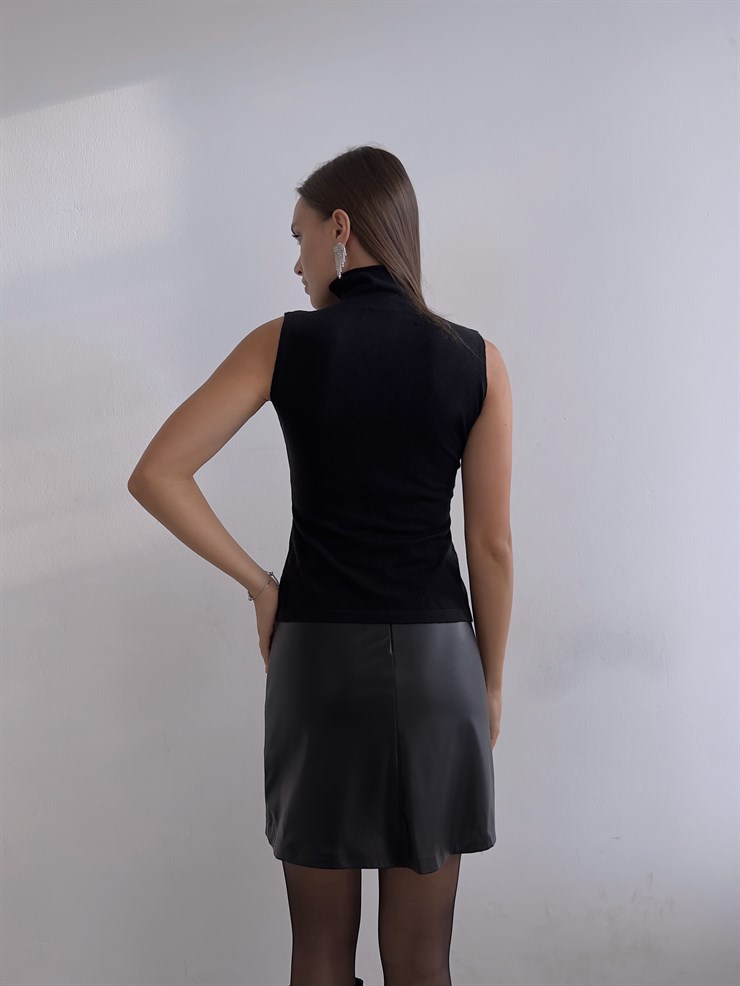 Balıkçı Yaka Kolsuz Darlan Kadın Siyah Triko Bluz 23K000137