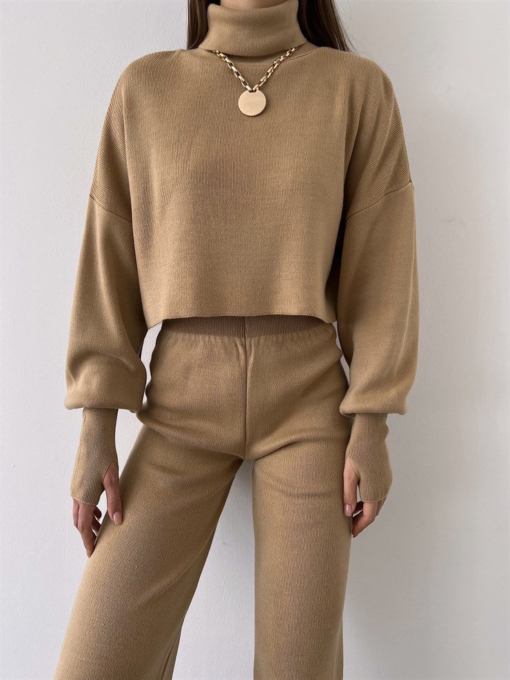 Balıkçı Yaka Üst Geniş Paça Alt London Kadın Vizon Triko Takım 22K000266