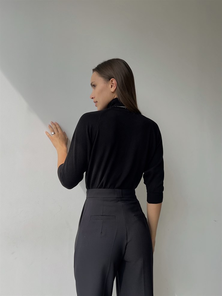 Balıkçı Yaka Yarım Kol Claudemir Kadın Siyah Kazak 23K000136