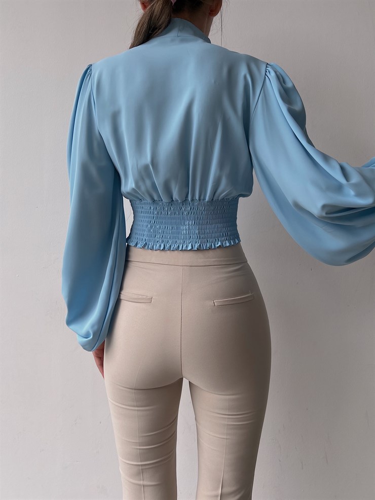 Balon Kol Önden Düğmeli V Yaka Kadın Bebe Mavi Crop Bluz 21Y000527