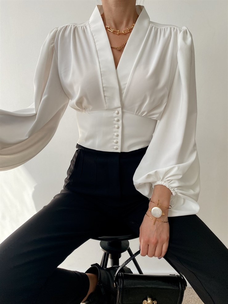 Balon Kol Önden Düğmeli V Yaka Kadın Beyaz Crop Bluz 21Y000527