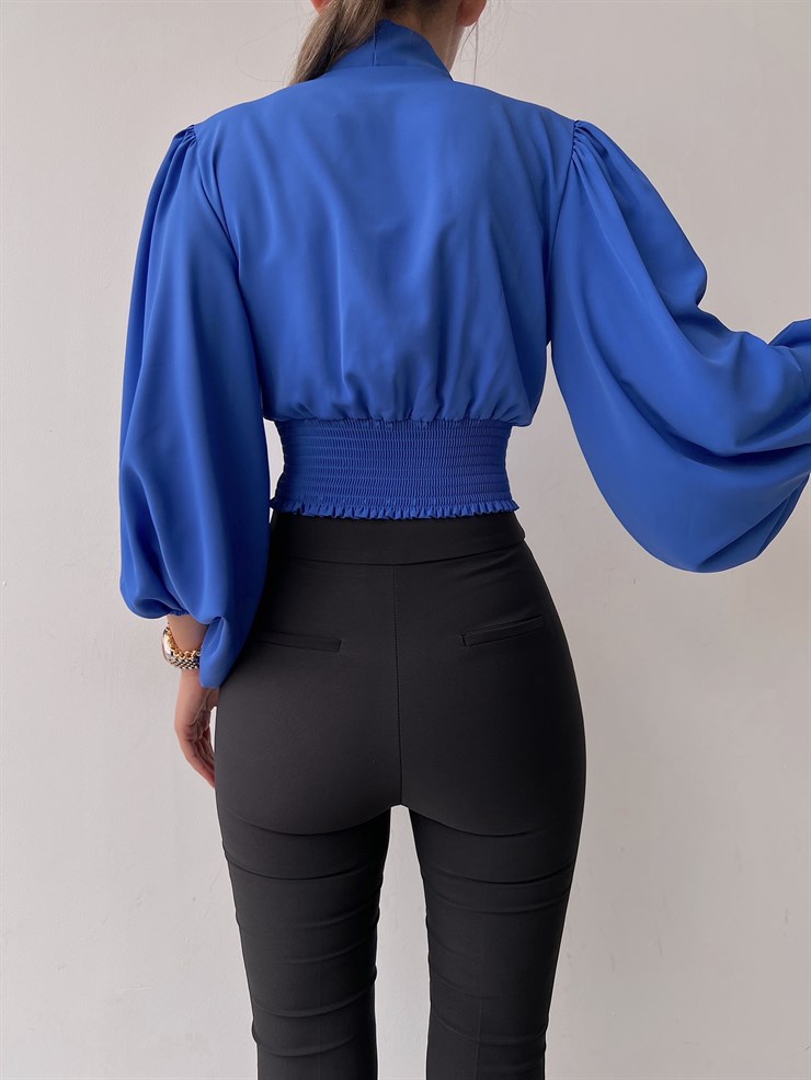 Balon Kol Önden Düğmeli V Yaka Kadın Saks Crop Bluz 21Y000527