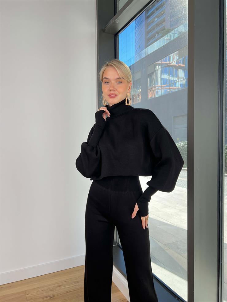 Balıkçı Yaka Crop Geniş Paça Pantolon Barbara Kadın Siyah Triko Takım 24k255