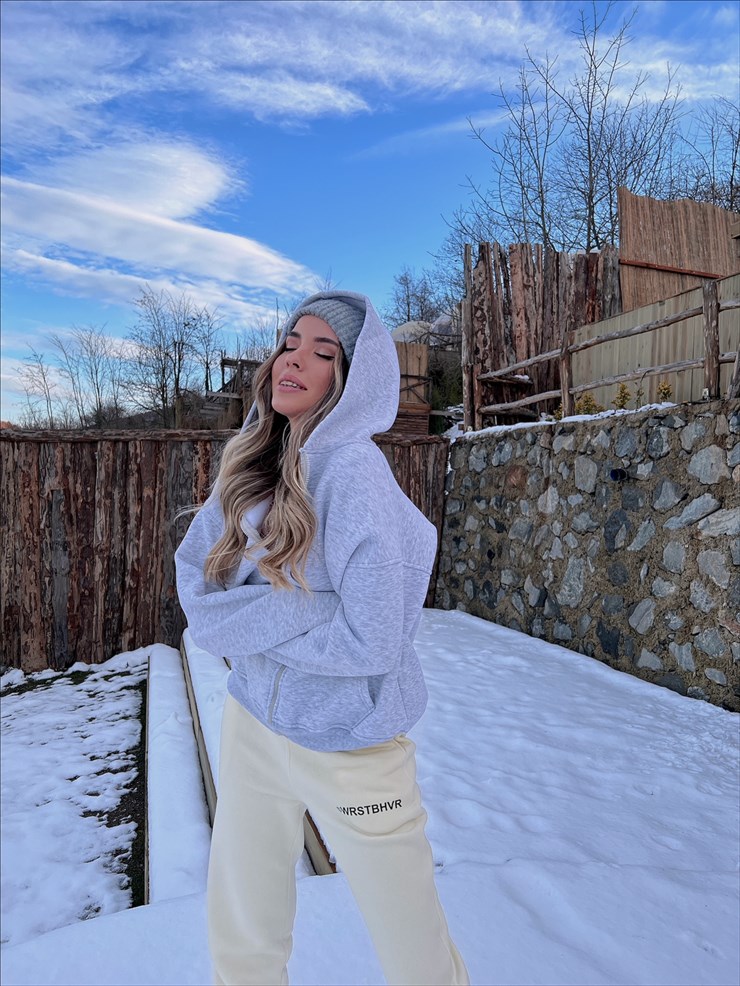 Basic Kapüşonlu Önden Fermuarlı Kadın Gri Sweat 21Y000559