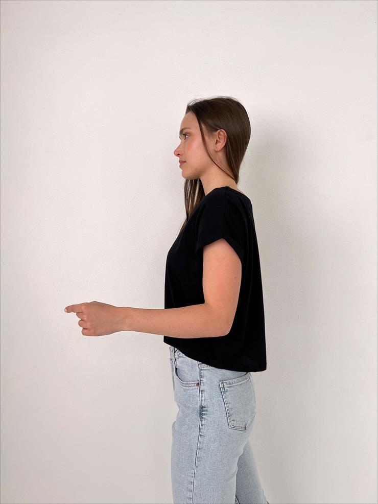 Bisiklet Yaka Kısa Kollu Basic Kadın Siyah Tişört 23K000439