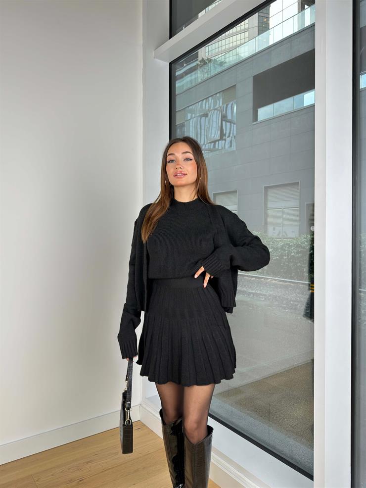 Yarım Balıkçı Kolsuz Crop Yüksek Bel Pileli Etek Ve Hırka Beata Kadın Siyah Triko Üçlü Takım 25K054