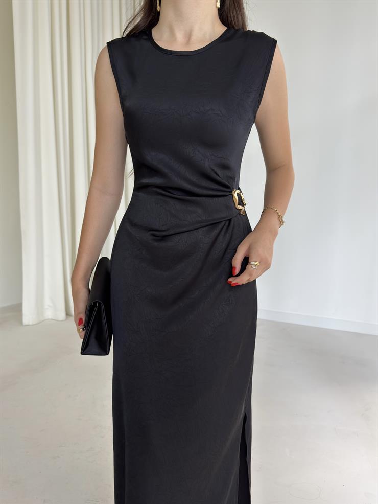 Bel Aksesuarı Detaylı Yırtmaçlı Maxi Boy Dalinma Siyah Kadın elbise 26K001