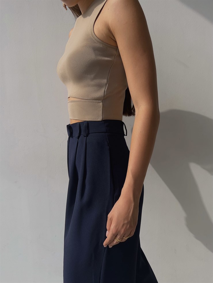 Bel Detaylı Delson Kadın Bej Crop 23K000138