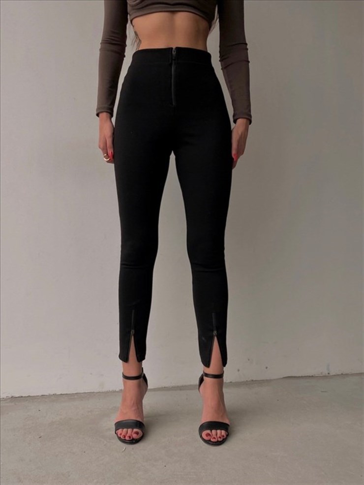 Bel Ve Paça Fermuar Detaylı Fitilli Kadın Siyah Tayt 22K000218