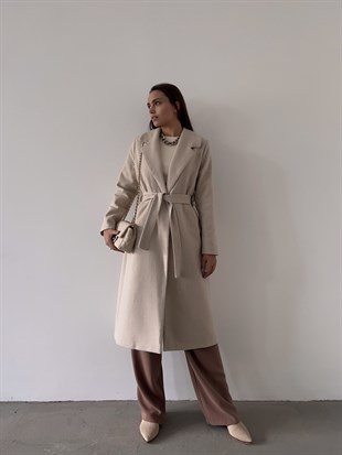 Belden Kuşaklı Yanları Cep Detaylı Stefan Kadın Bej Kaşe Kaban 23K000118