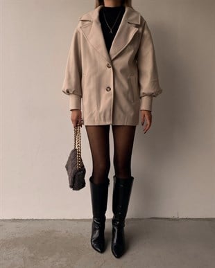 Kısa Balon Kol Çift Düğme Belen Kadın Taş Renk Kaban 22K000201