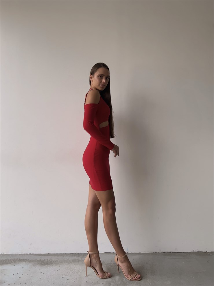 Beli Pencere Detaylı Tek Omuz Dekolteli Uzun Kol Leo Kadın Kırmızı Mini Elbise 23K000035