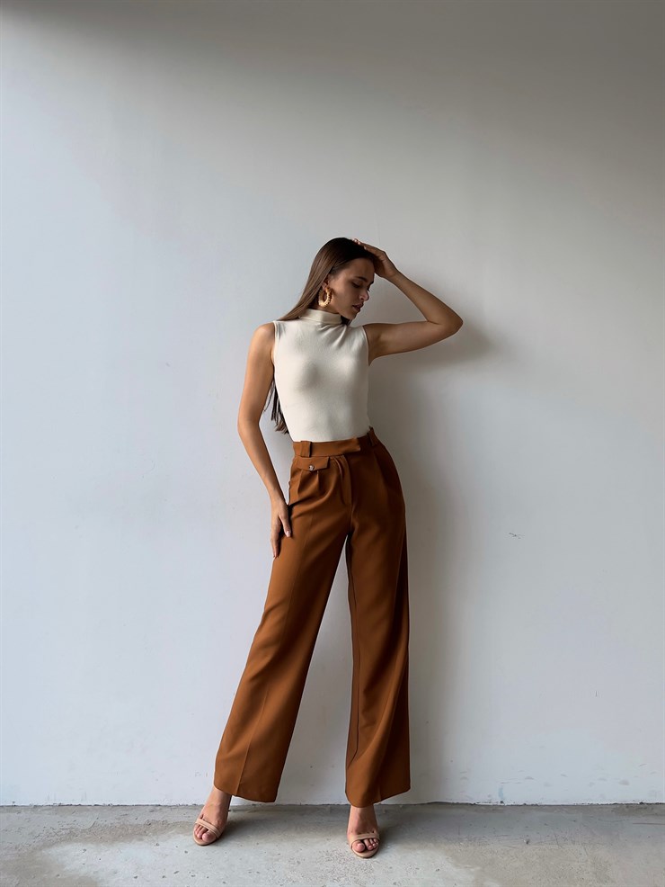 Beli Pileli Önü Cep Görünümlü Bol Paça Braddock Kadın Taba Pantolon 23K000129