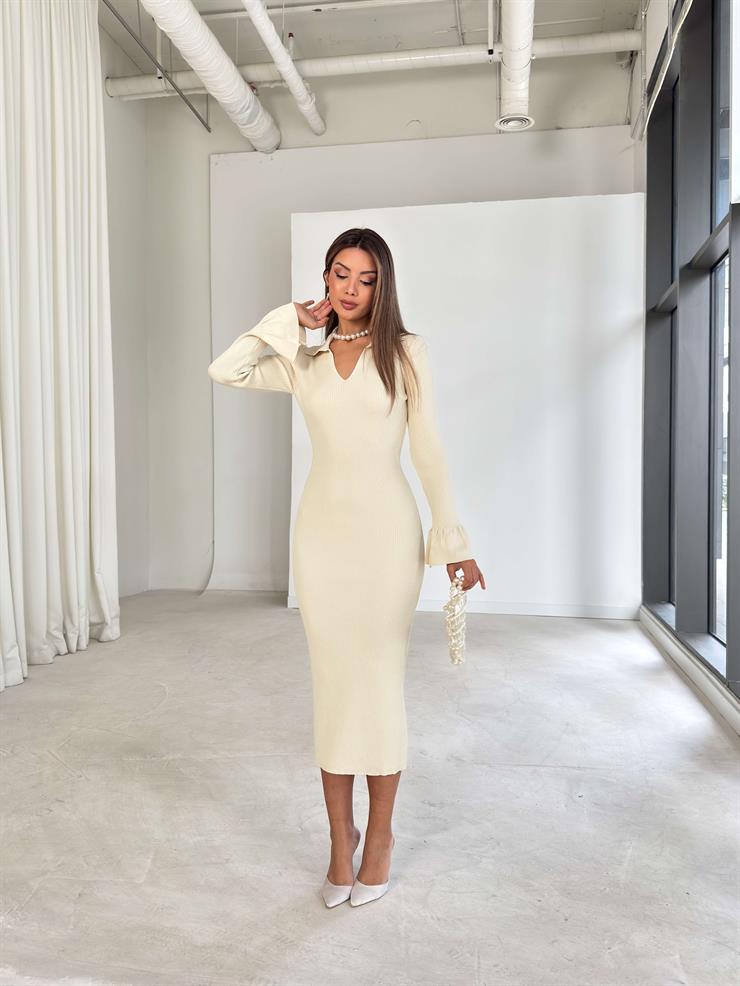V Yaka Trompet Kol Detaylı Benedict Krem Kadın Triko Elbise 26K212
