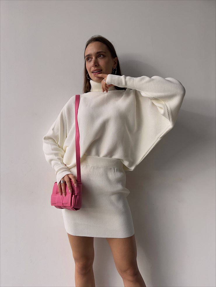 Balıkçı Yaka Yüksek Bel Mini Etek Berlin Kadın Ekru Triko Takım 23K000362