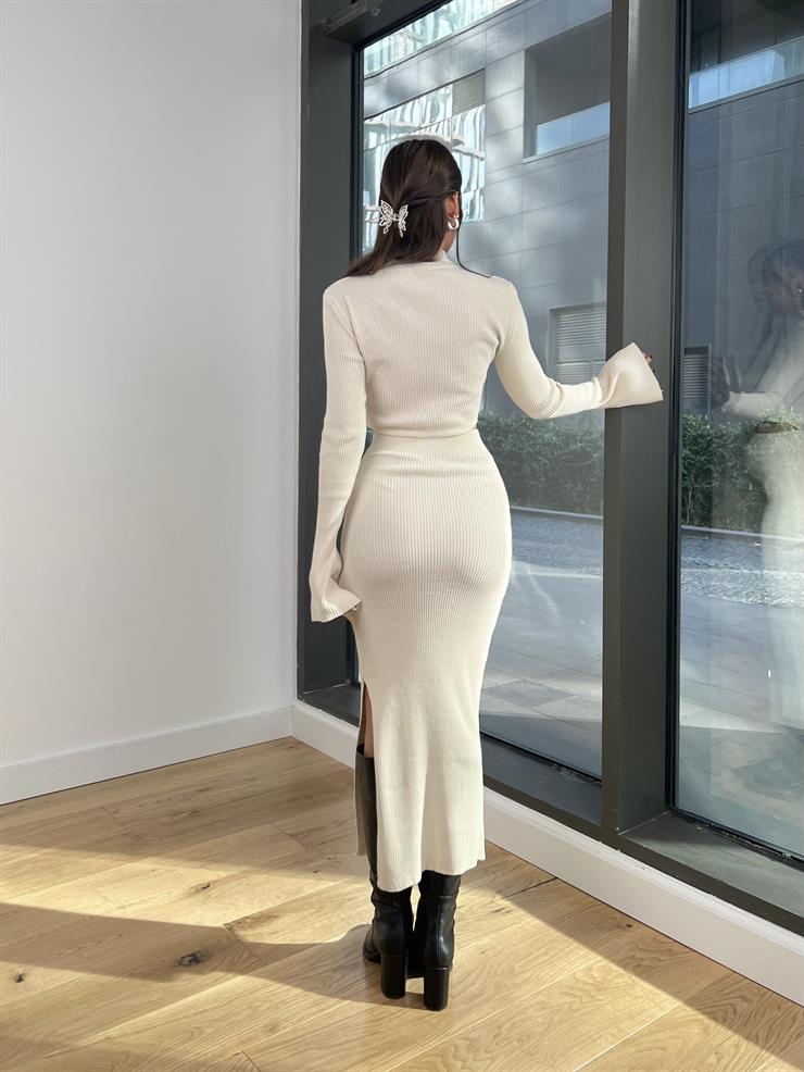 Yarım Boğazlı Uzun Kol Crop Yüksek Bel Yırtmaçlı Etek Bhava Kadın Taş Triko Takım 24k000144