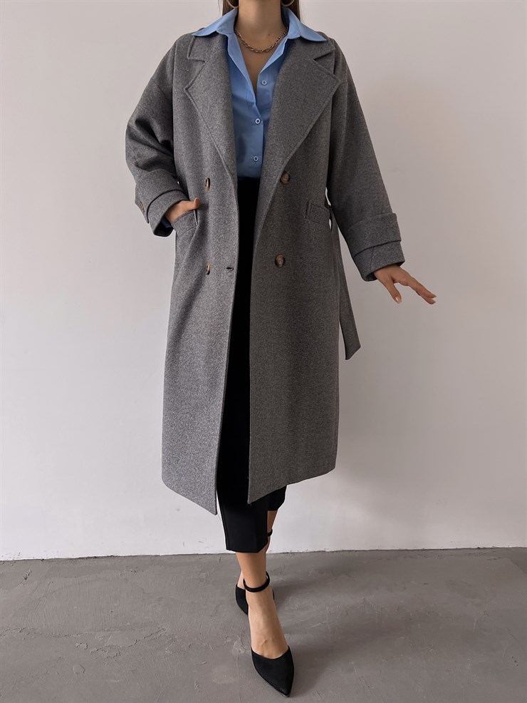 Önü Düğme Kapamalı Belden Kuşaklı Yanları Cepli Birgitt Kadın Gri Kaban 23K000220