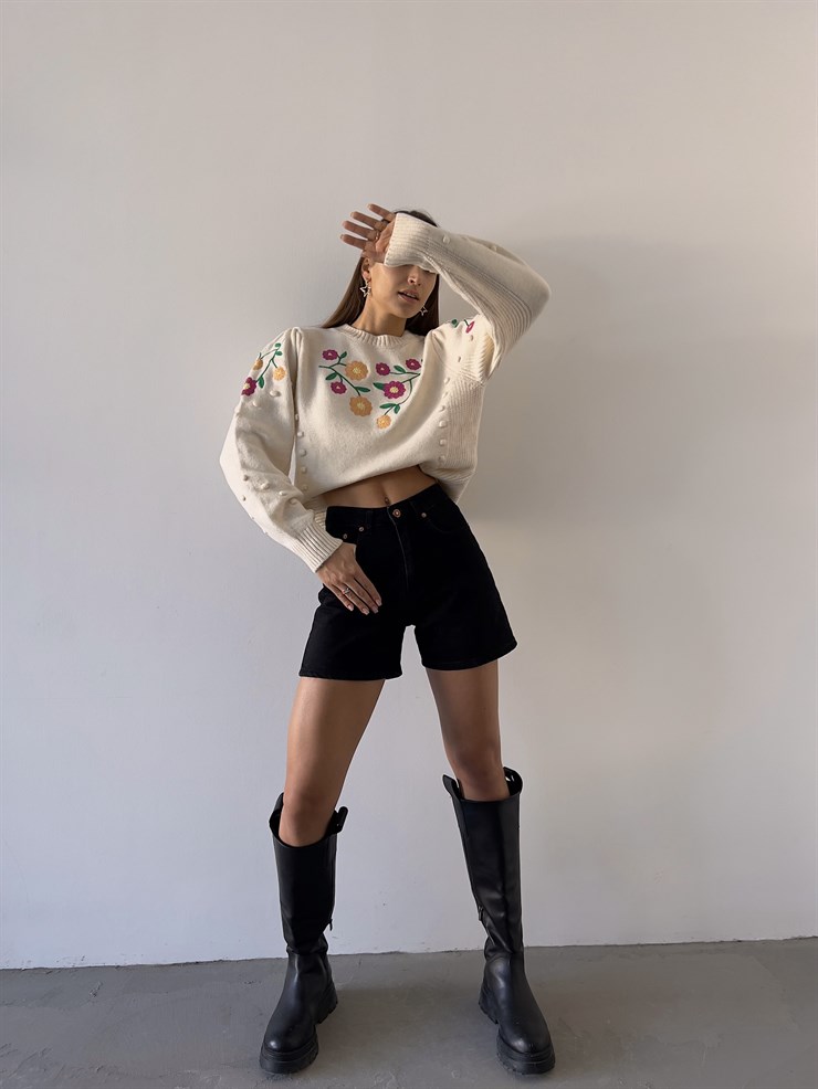 Bisiklet Yaka Çiçek Desenli Todd Kadın Krem Kazak 23K000183