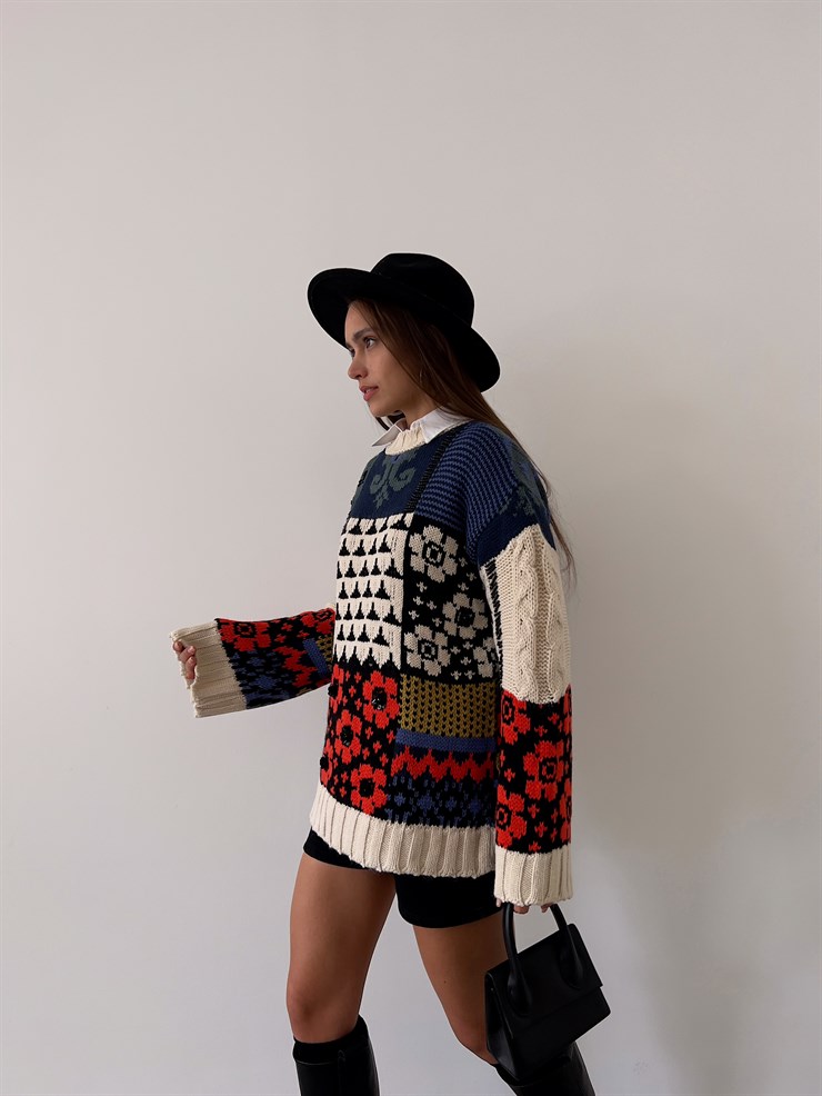 Bisiklet Yaka Desenli Geniş Uzun Kollu Salaş Adele Kadın Taş Triko Kazak 23K000161