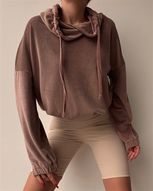 Kruvaze Kapşon Detaylı Kadife Kadın Koyu Bej Sweatshirt 22K000219