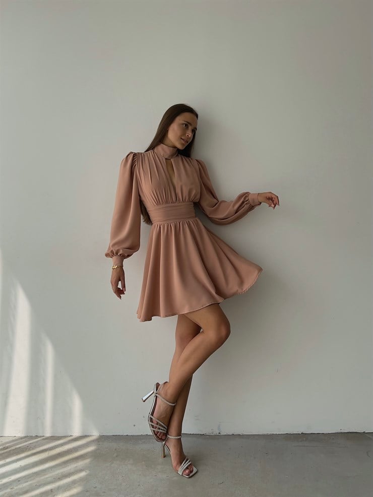Boğazlı Derin V Yaka Düğmeli Kol Belden Oturtmalı Eteği Volanlı Ivon Kadın Somon Mini Elbise 23K000029