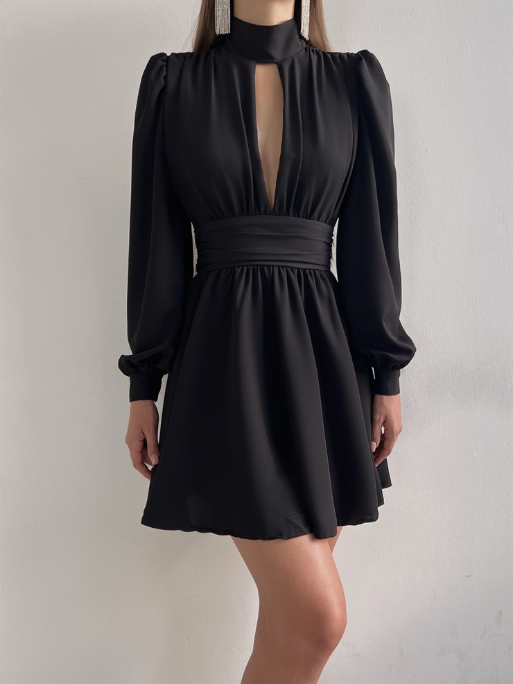 Boğazlı Derin V Yaka Düğmeli Kol Belden Oturtmalı Eteği Volanlı Ivon Kadın Siyah Mini Elbise 23K000029