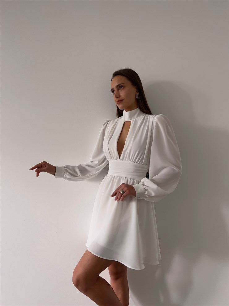 Boğazlı Derin V Yaka Düğmeli Kol Belden Oturtmalı Eteği Volanlı Ivon Kadın Ekru Mini Elbise 23K000029