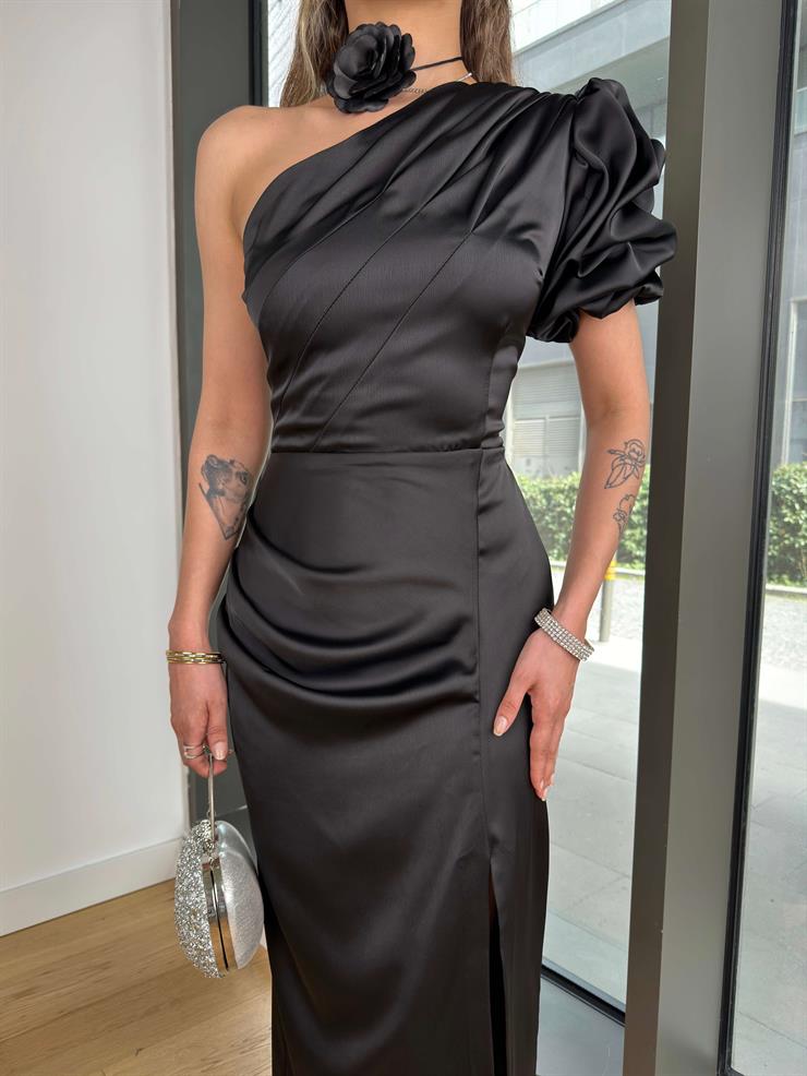Tek Omuz Fırfır Detaylı Drapeli Bordır Siyah Kadın Saten Elbise 25Y142