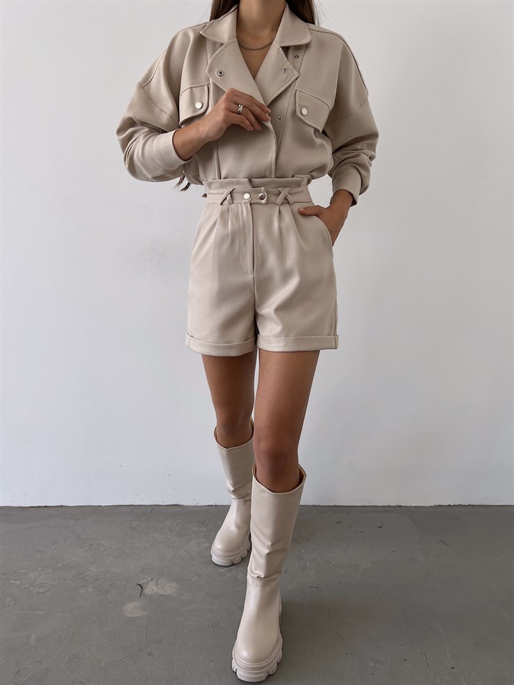 Boyfriend Önü Çıtçıt Kapamalı Ceket Ve Yüksek Bel Yanları Cepli Şort Zayne Kadın Bej Takım 23K000181
