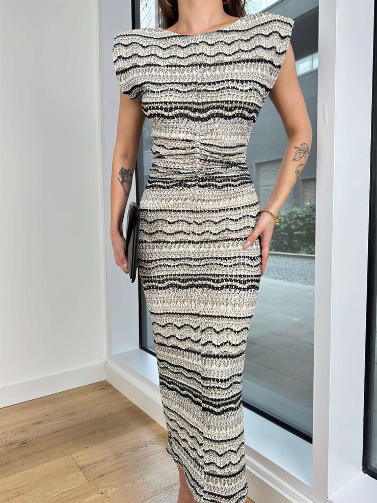 Omuz Vatkalı Kolsuz Önü  Büzgü Detaylı Bran Kadın Renkli Elbise 24Y142