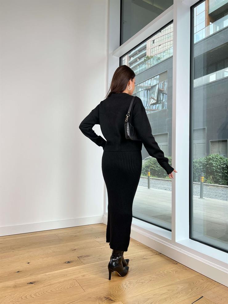 V Yaka Kalın Askılı Elbise Önü Aksesuarlı Çıt Çıt Kapamalı Hırka Brayden Siyah Kadın Triko Takım 25K152