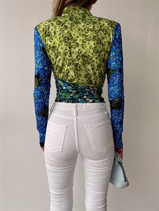 Çift Renk Derin V Yaka Çiçekli Bridget Kadın Renkli Bluz 22Y000026