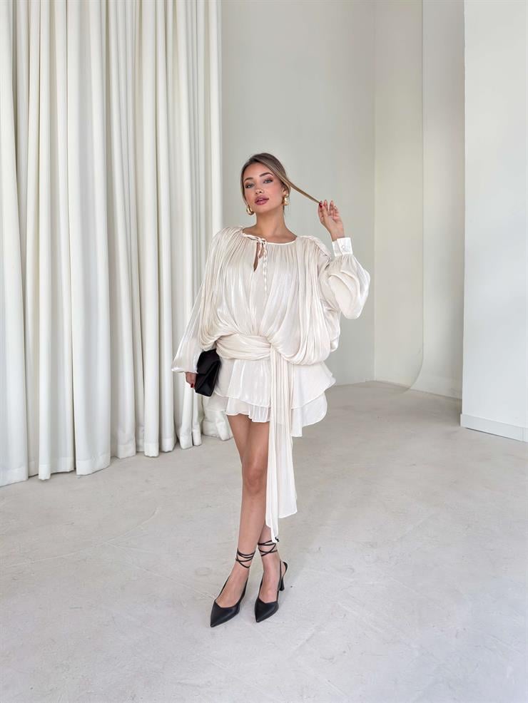 İçi Şortlu Parlak Görünümlü Uzun Kollu Önden Bağlama Detaylı Mini Britt Vizon Kadın Elbise 26K027