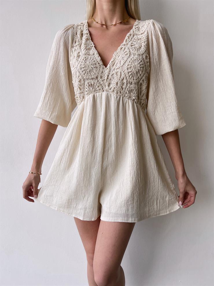 V Yaka Brunei Kadın Vizon Önü Dantel Detaylı Mini Tulum 23Y000404