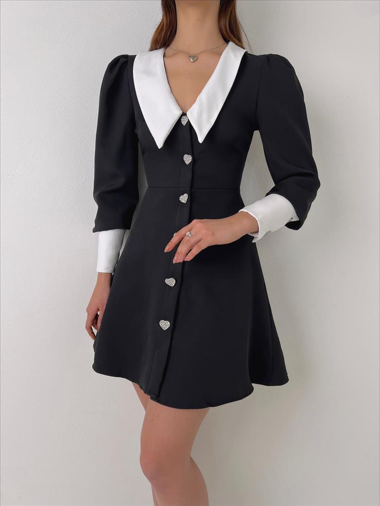 V Yaka Kalp Düğme Kapamalı Eteği Volanlı Buddie Kadın Siyah Mini Elbise 23Y000067