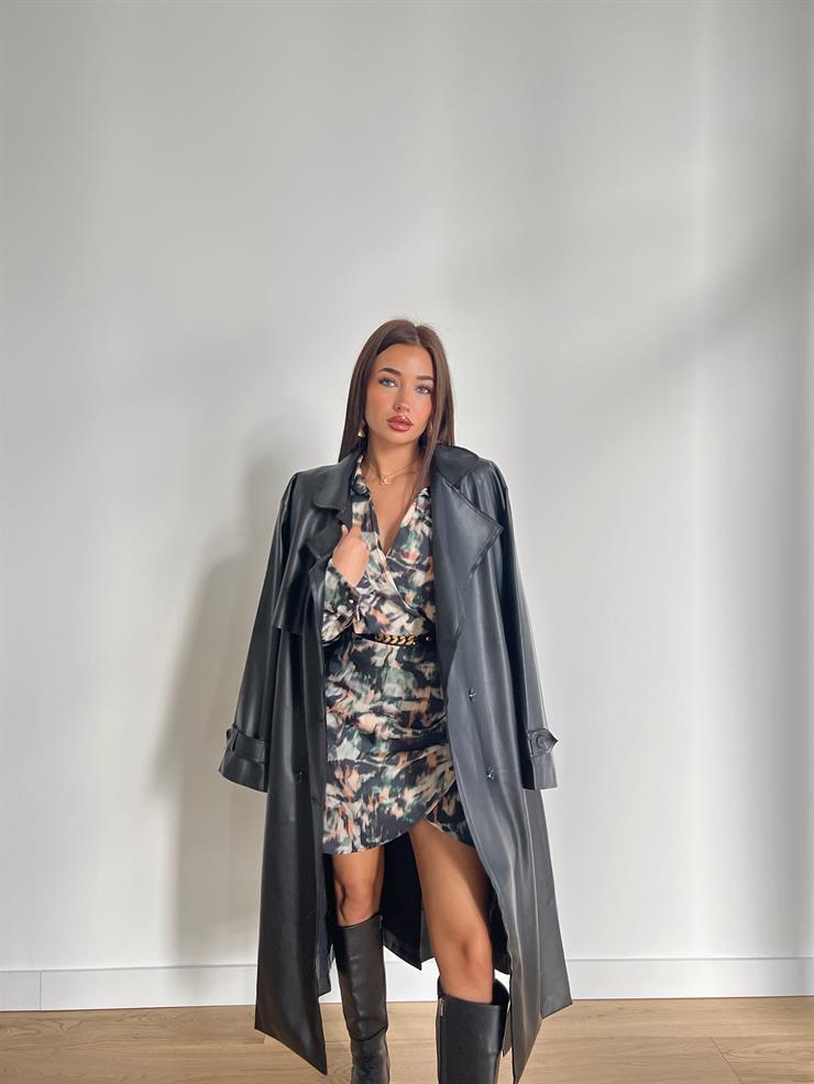 Kolları Kemer Görünümlü Beli Kemerli Cabra Kadın Siyah Deri Trenç 24k000134