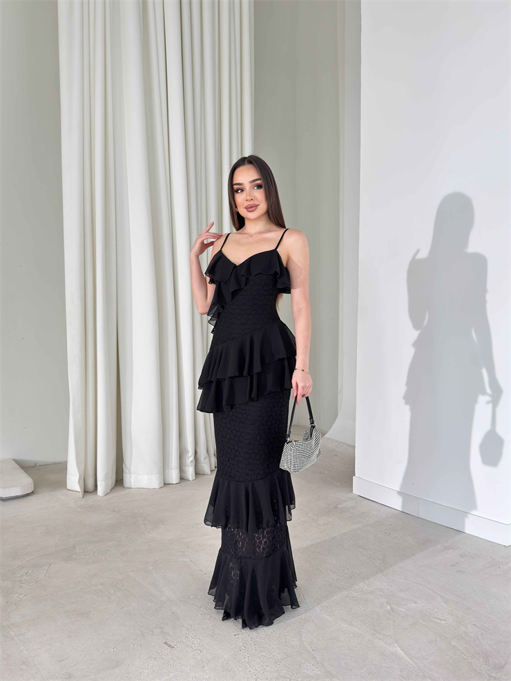 Dantel Ve Fırfır Detaylı İnce Askılı Belden Oturtmalı Maxi Siyah Cadence Kadın Elbise 26Y165