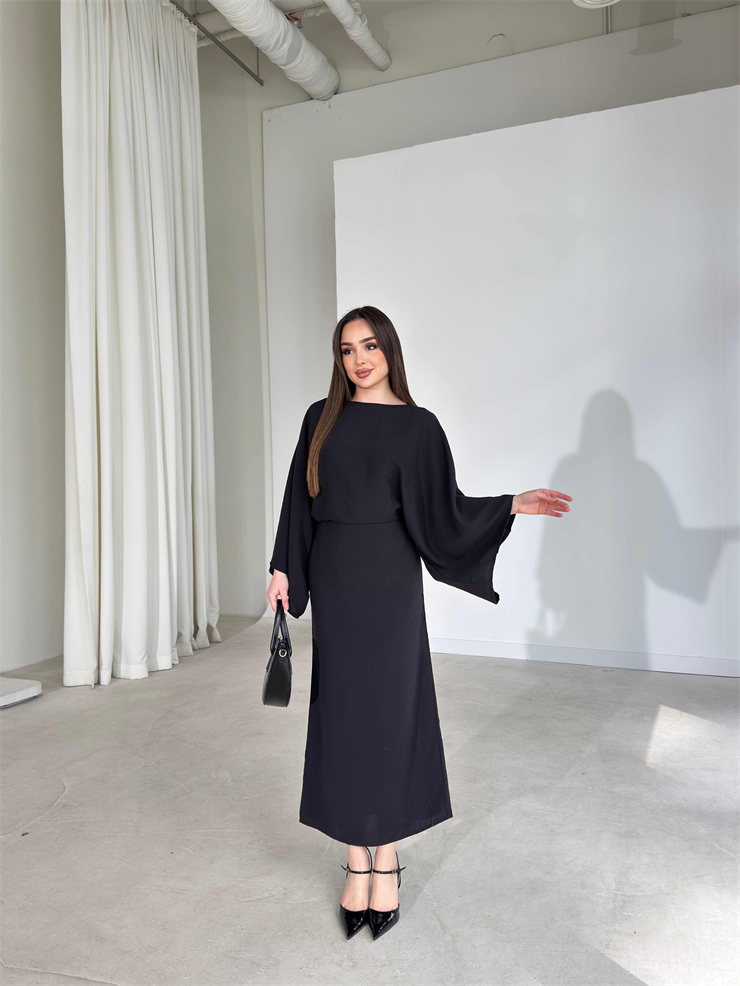 Geniş Kol Kendinden Kuşaklı Maxi Siyah Carolyn Kadın Elbise 26Y183