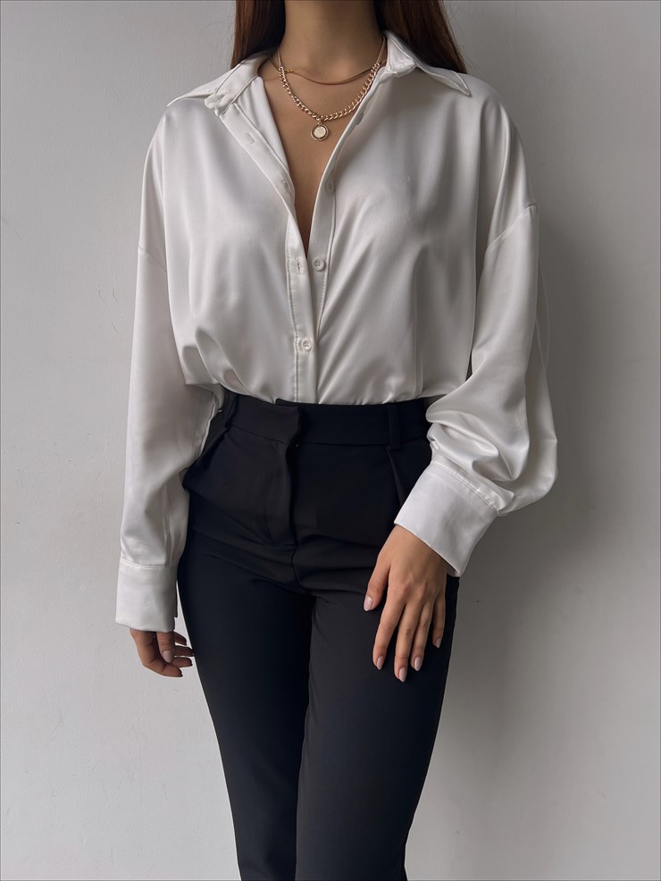 Yanları Cepli Carolyn Kadın Siyah Pantolon 22Y000069