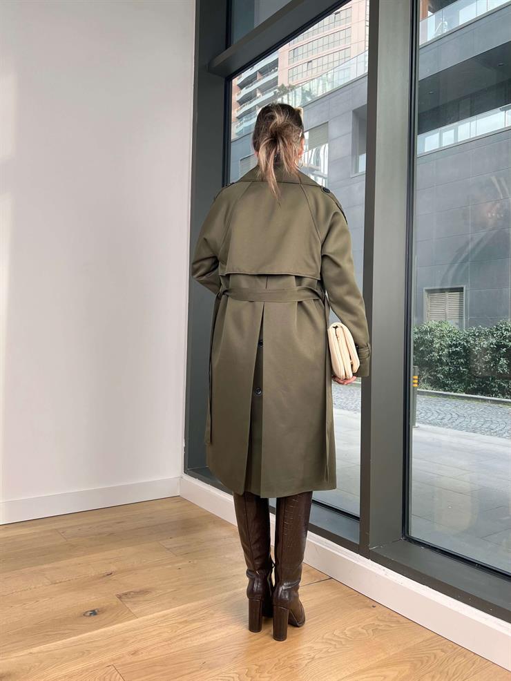 Düğmeli Belden Kuşaklı Castilo Haki Kadın Trençkot 25Y014