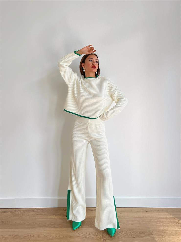 Bisiklet Yaka Crop Paçası Yırtmaçlı Bol Pantolon Cavalo Kadın Yeşil Çizgili Triko Takım 24k000070