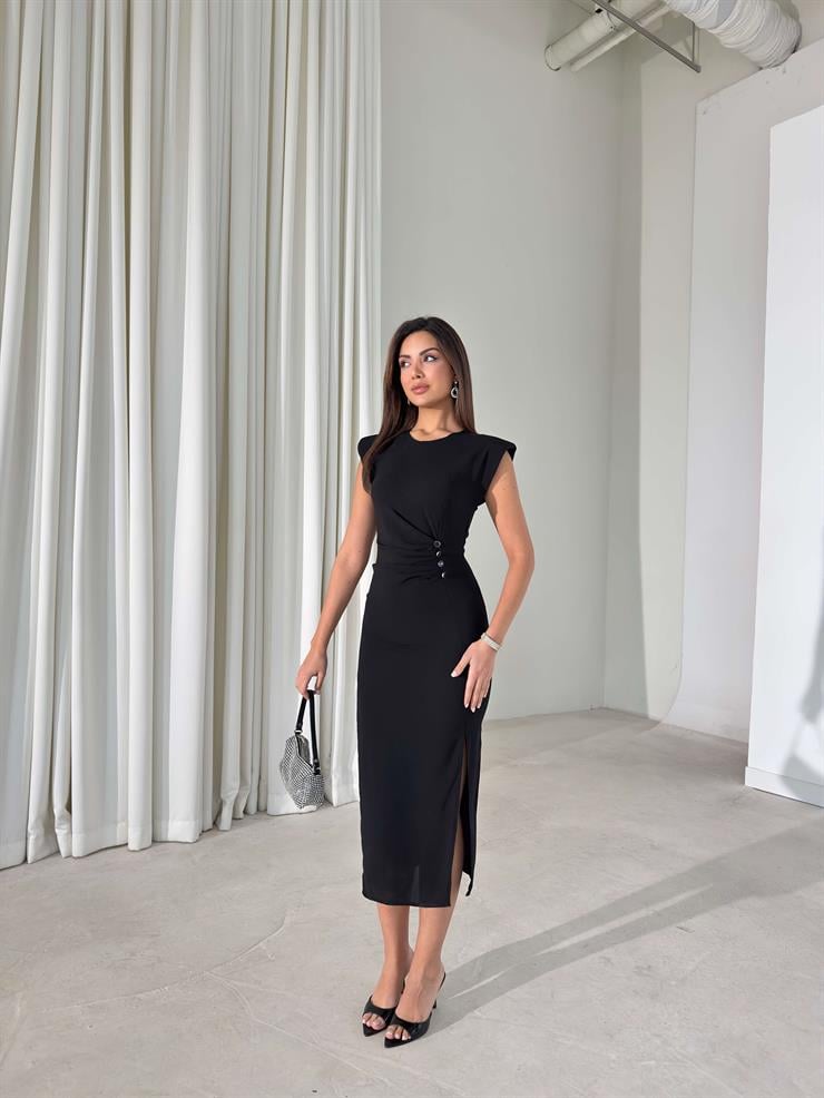 Düğme Detaylı Vatkalı Drapeli Yırtmaçlı Cenkli Siyah Kadın Elbise 26K394