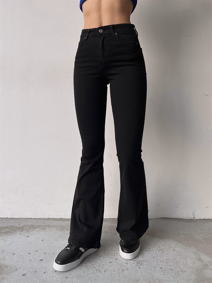 İspanyol Paça Chelsea Kadın Siyah Jean 22K000460