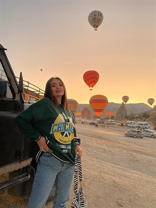 Kapüşonlu Chicago Baskılı Kadın Yeşil Sweat 22K000008