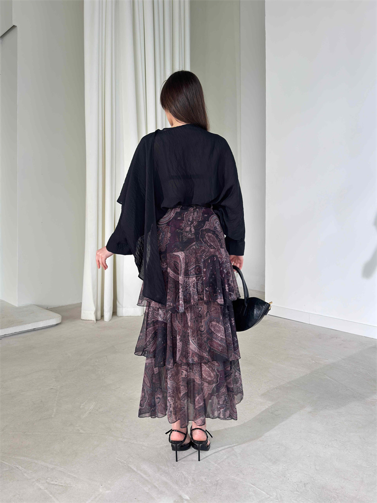 Kemerli Önden Yırtmaçlı Katlı Uzun Siyah Chicago Kadın Etek 26Y160