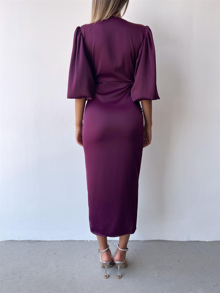 Saten Midi Önden Büzgülü Ve Yırtmaçlı Christina Kadın Mor Elbise 22K000547