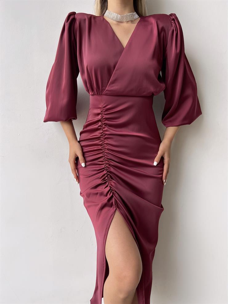 Saten Midi Önden Büzgülü Ve Yırtmaçlı Christina Kadın Bordo Elbise 22K000547