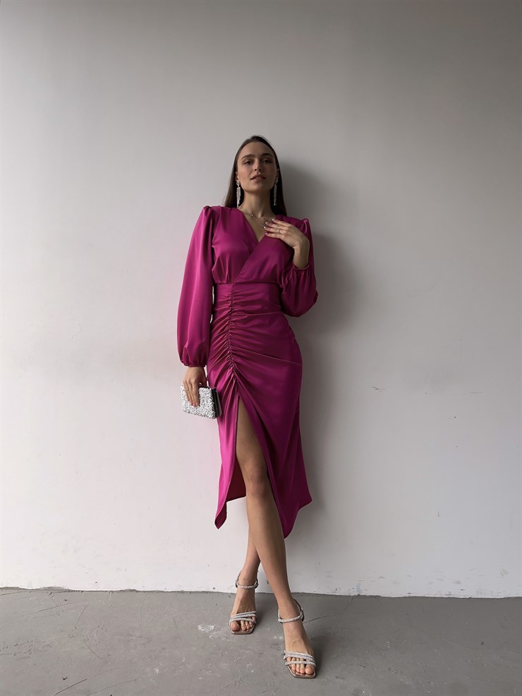 Saten Midi Önden Büzgülü Ve Yırtmaçlı Christina Kadın Fuşya Elbise 22K000547