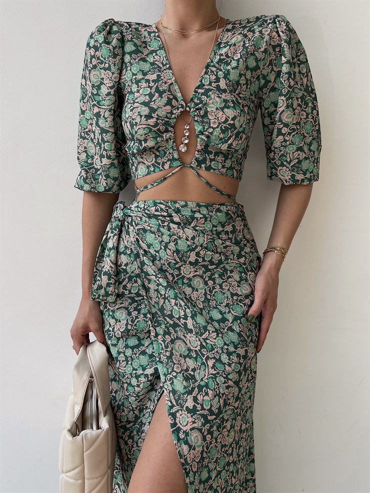 Çiçeki Kruvaze Bağcıklı Alt Ve Üst Balera Kadın Yeşil İkili Takım 22Y000336