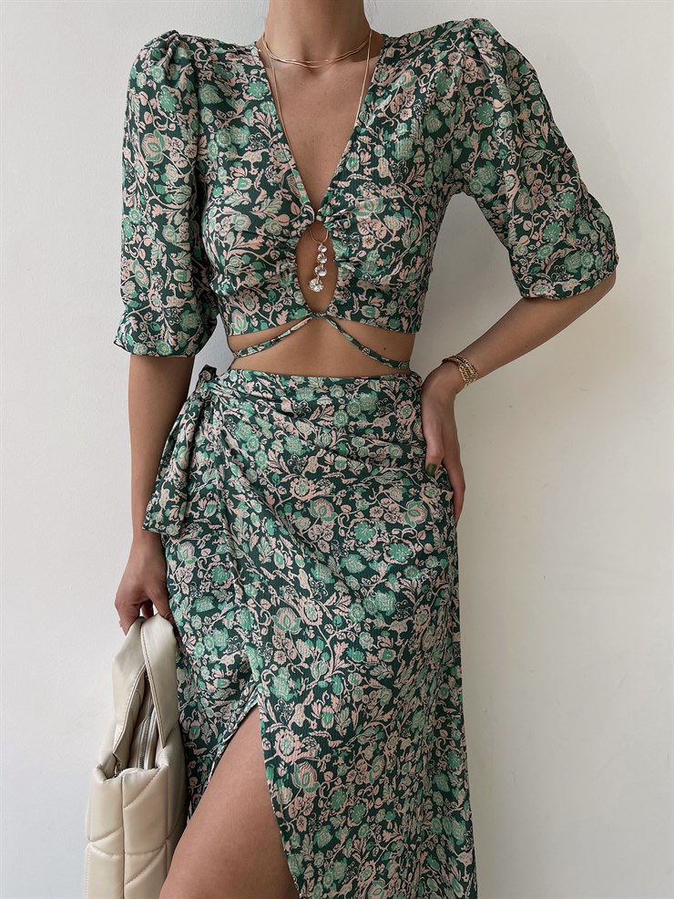 Çiçeki Kruvaze Bağcıklı Alt Ve Üst Balera Kadın Yeşil İkili Takım 22Y000336